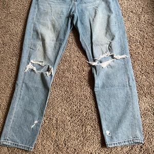 American eagle mom jean size 8 regular